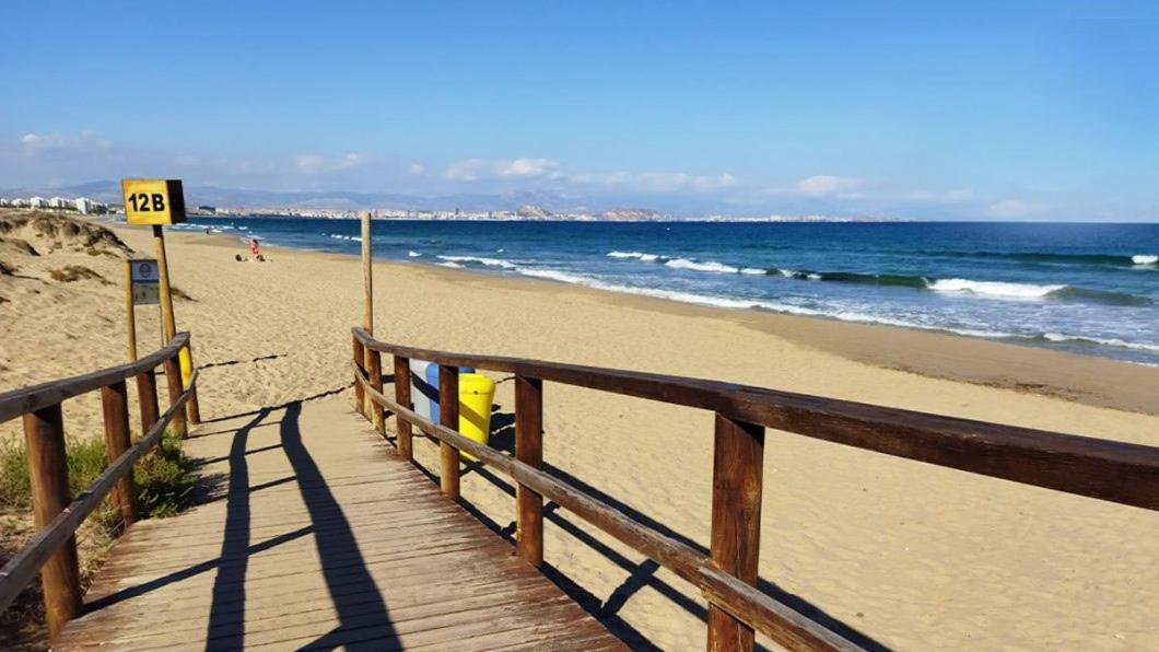 Stunning Sea Views At Just 270 M From The Beach Arenales del Sol Bagian luar foto